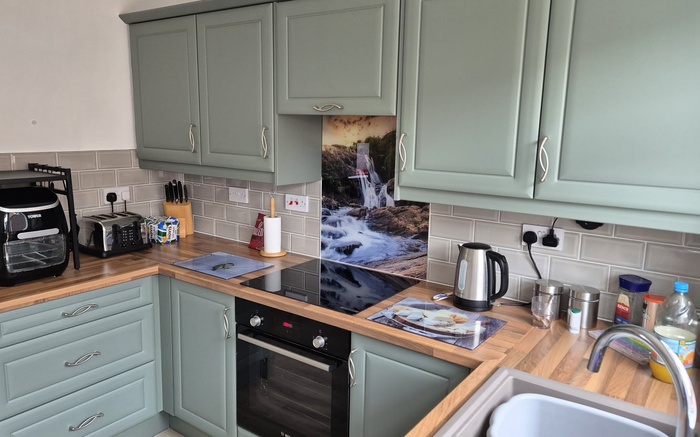 Reed Green Kitchen Sutton