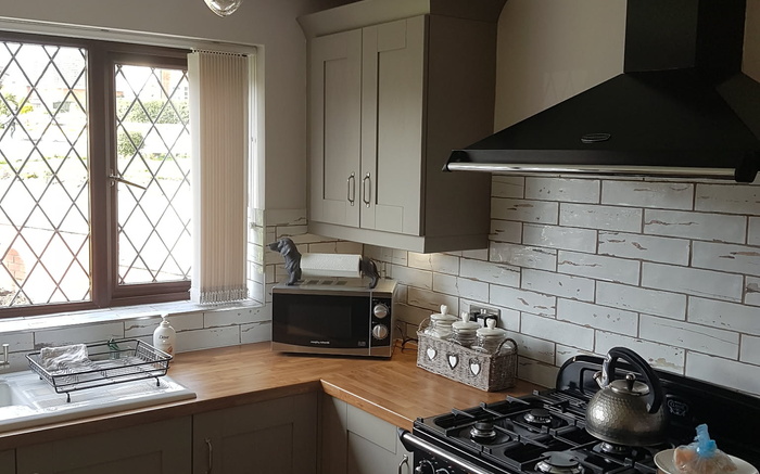 Stone Grey Kitchen Loscoe 3